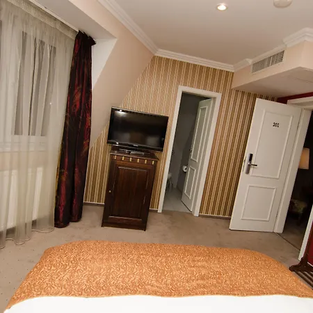 Boutique Monaco 4* ブカレスト
