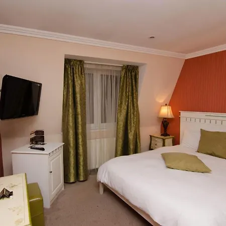 Hotel Boutique Monaco 4*