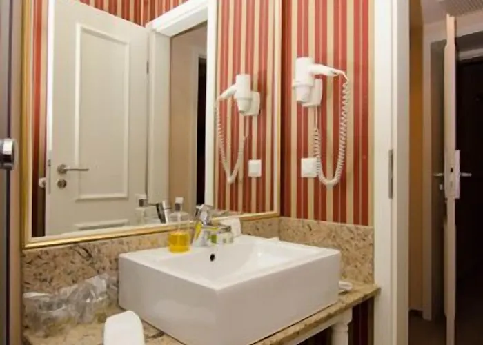 Boutique Monaco 4* Bucharest