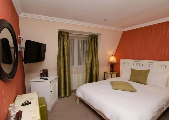 Ξενοδοχείο Boutique Monaco 4*