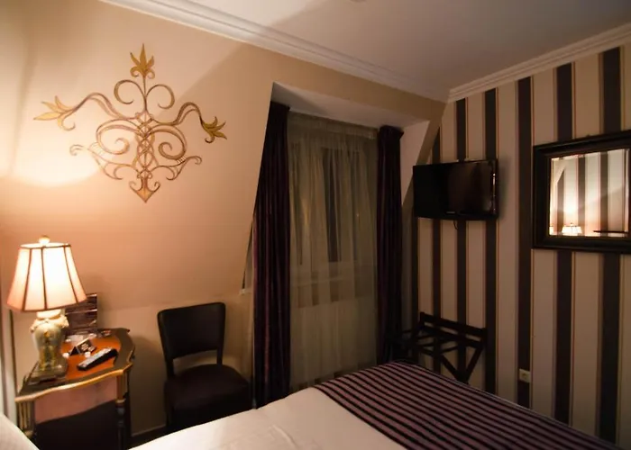 Hotel Boutique Monaco 4*