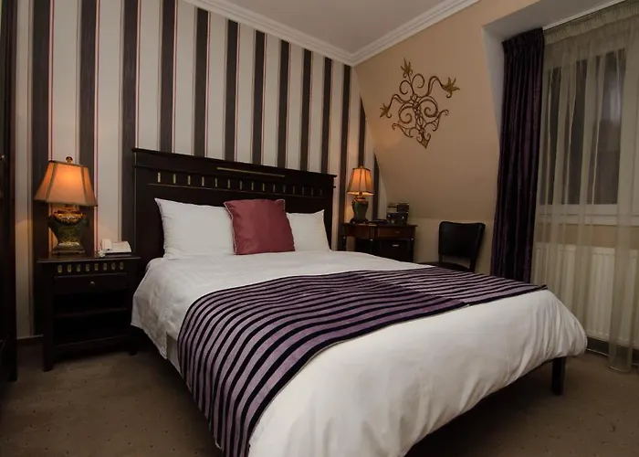 Boutique Monaco 4* Boekarest