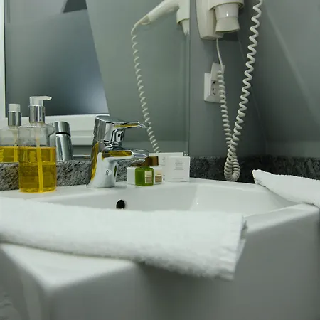 موناكو البوتيكي فندق