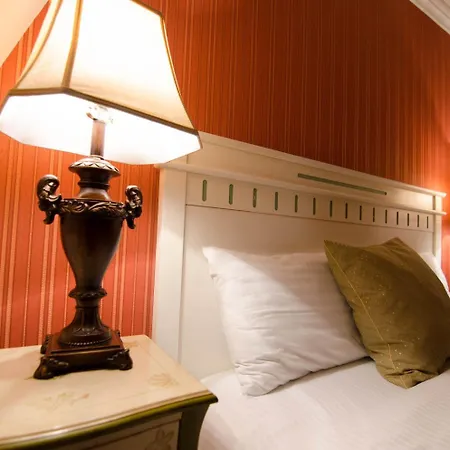 موناكو البوتيكي