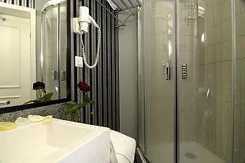 Hotel Boutique Monaco 4*