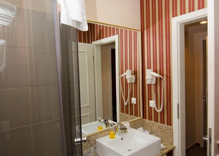 Boutique Monaco Otel Bükreş